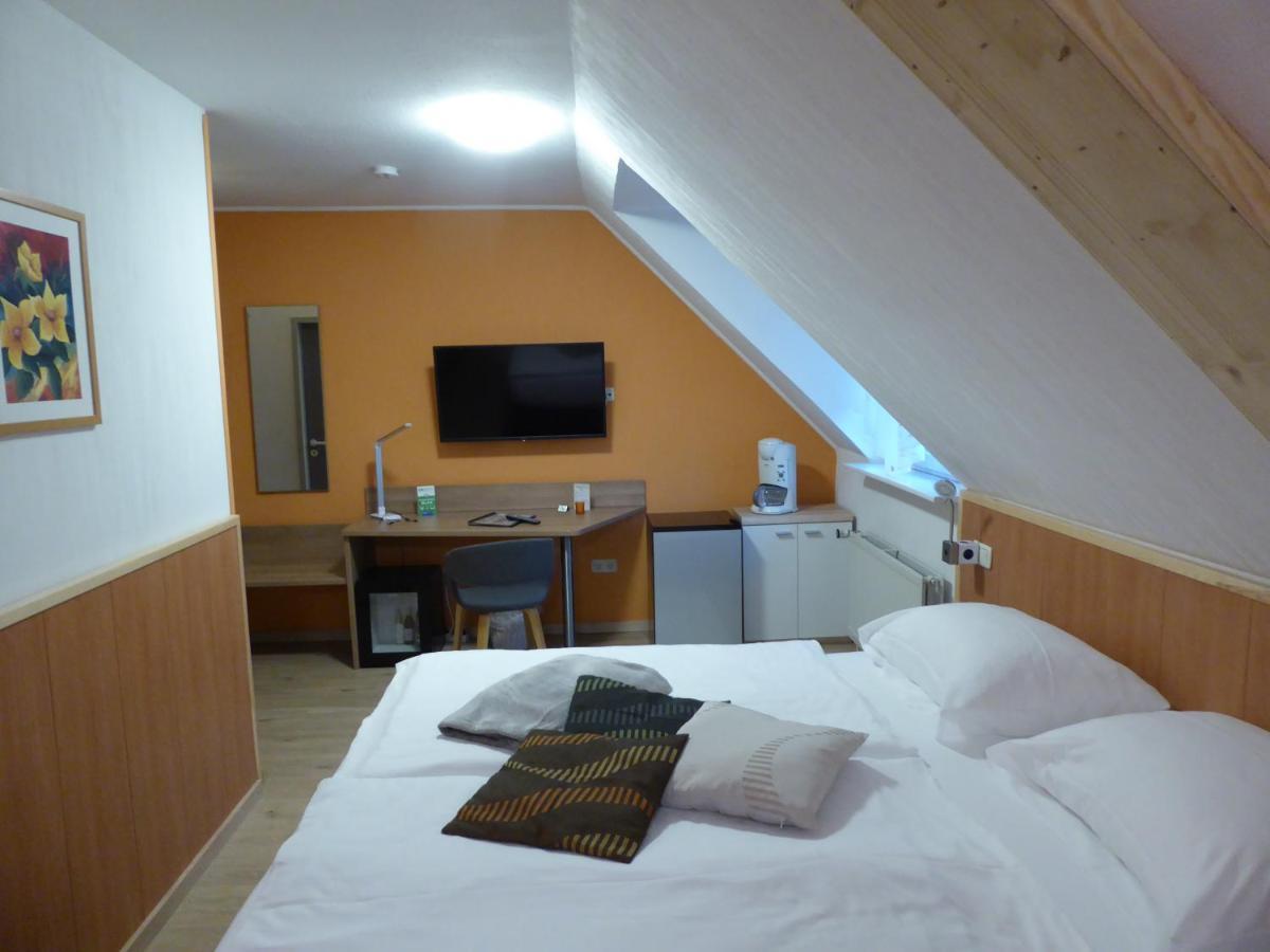 Landhotel Auerose Garni Neu Kosenow Esterno foto